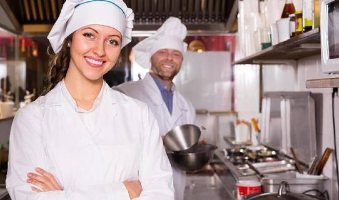 Job Offers in Tirana, Profession  Ndihmes kuzhuniere .Punetore ne kuzhine  , With experience, Payment By Agreement.