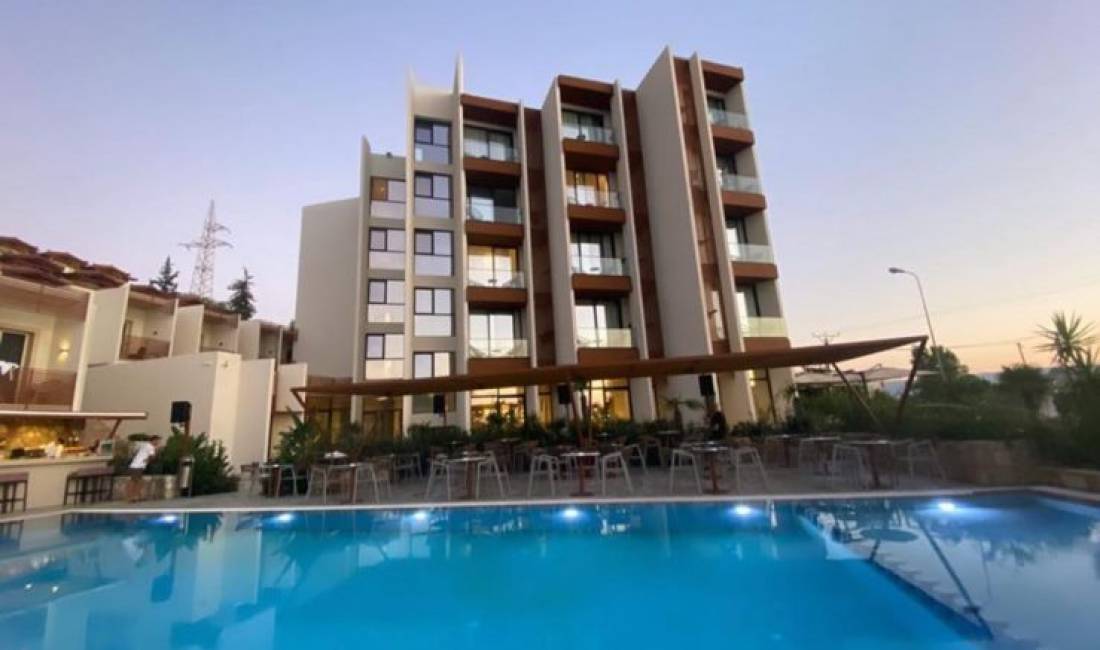 Offerte di lavoro a Valona, Profession Menaxher/e -Kuzhinier/e -Ndihmes kuzhinier/e -Kamarier/e -Ndihmes kamarier/e -Bankier/e -Barist/e -Sanitare -Pjatalarese-Picajol , Con esperienza, Pagamento Trattabile.