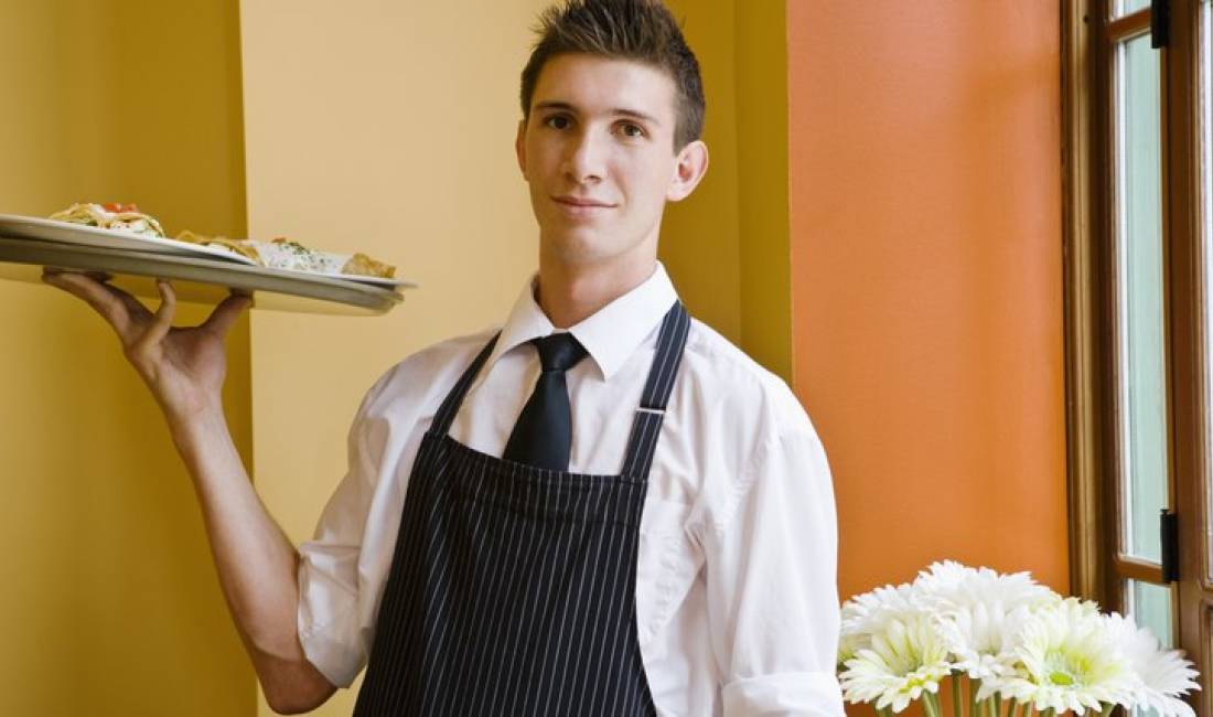 Job Offers in Tirana, Profession Kamarier , With experience, Payment By Agreement.