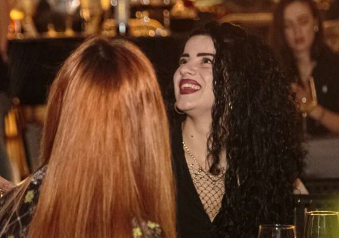 Offerte di lavoro a Valona, Profession banakier/e , Con esperienza, Pagamento Trattabile.