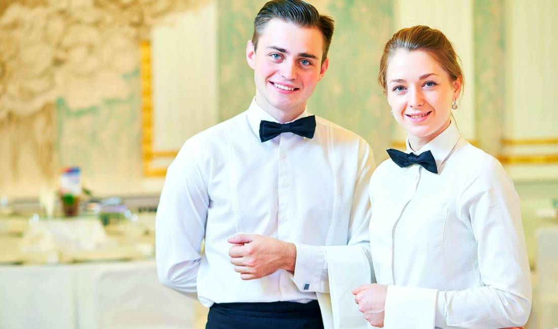 Job Offers in Tirana, Profession Banakier/e edhe Kamarier , With experience, Payment 50,000  Leke.