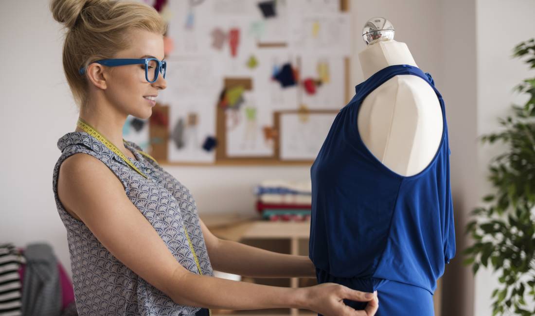 Job Offers in Tirana, Profession  3 rrobaqepse, 2 qendistare dhe prestare , With experience, Payment 65,000  Leke.