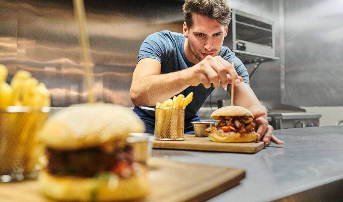 Njoftime Pune ne Tirane, Profesioni KUZHINIERE , , Pagesa Me Marreveshje.