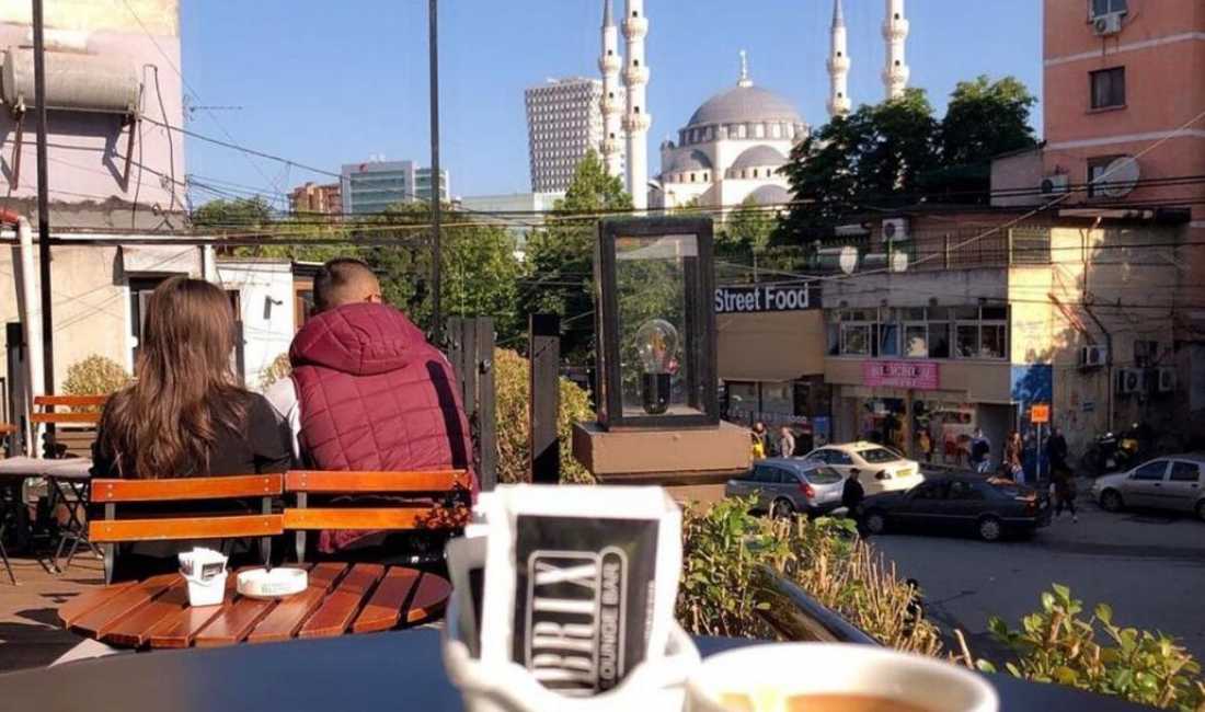 Njoftime Pune ne Tirane, Profesioni KAMARIERE , , Pagesa Me Marreveshje.