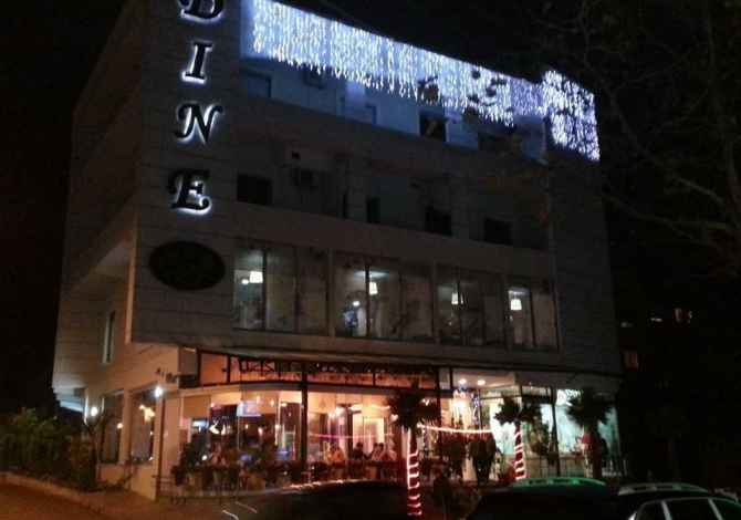 Njoftime Pune per Picier,Banakier,Kamarier,Sanitare,Motorrist,Punonjes fast foodi ne Tirane