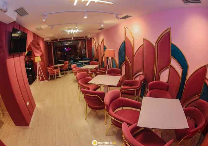 Njoftime Pune ne Tirane, Profesioni BARIST,Kamarier,Sanitare  , , Pagesa Me Marreveshje.