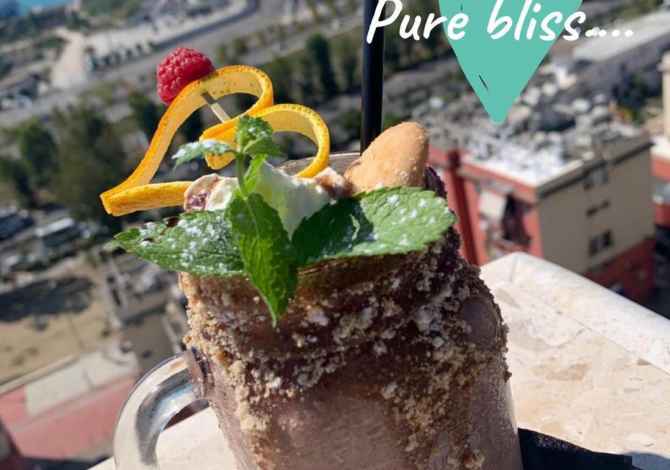 Njoftime Pune per Hostes , kamariere ne Durres