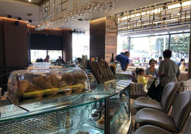 Njoftime Pune ne Tirane, Profesioni KAMARIERE, Motorrist , , Pagesa Me Marreveshje.