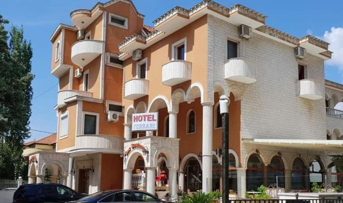 Njoftime Pune ne Tirane, Profesioni Recepsioniste,Menaxhere marketingu , , Pagesa Me Marreveshje.