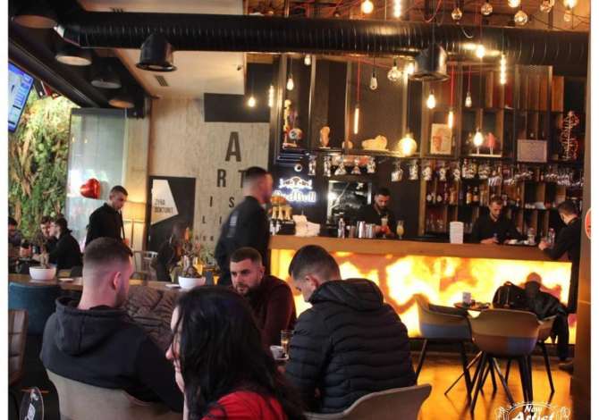 Offerte di lavoro a Tirana, Profession Kamarier,banakier,barist,ndihmes banakier,shisha boy , , Pagamento Trattabile.