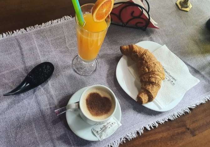 Njoftime Pune per kamarier/e banakier/e ndihmes/e kuzhunier ne Tirane