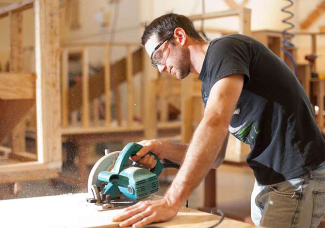 Njoftime Pune per Punetore bordatire,punetor magazine ne Tirane