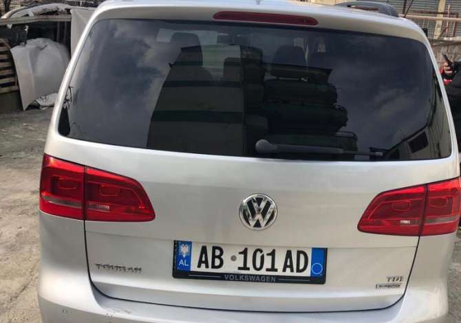 Auto in Vendita a Tirana - 9,000 Euro