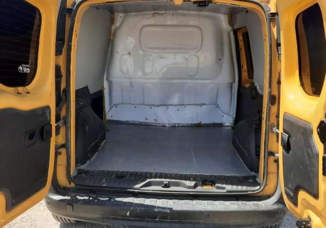 Auto in Vendita a Tirana, Renault, 2012 Diesel,Kambio Manual Pagamento 4,500  Euro.