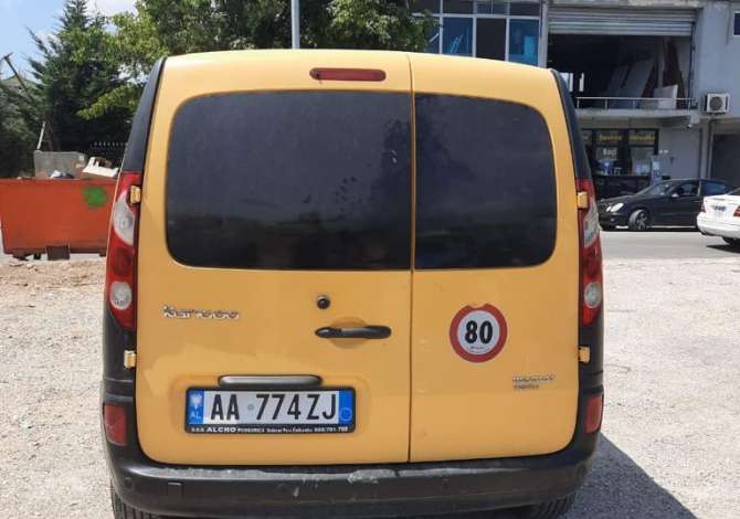 Auto in Vendita a Tirana, Renault, 2012 Diesel,Kambio Manual Pagamento 4,500  Euro.