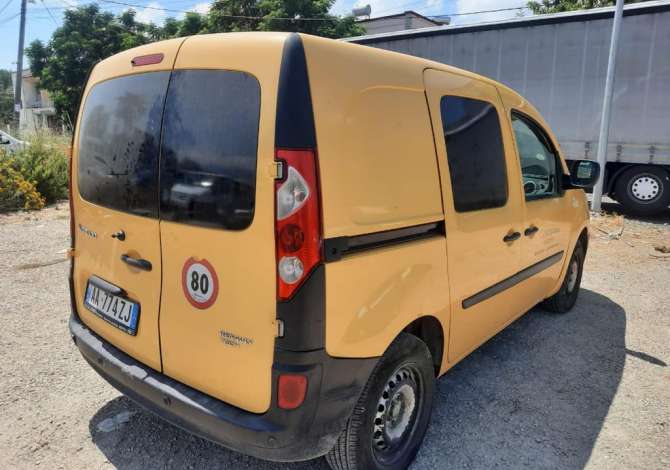 Auto in Vendita a Tirana, Renault, 2012 Diesel,Kambio Manual Pagamento 4,500  Euro.
