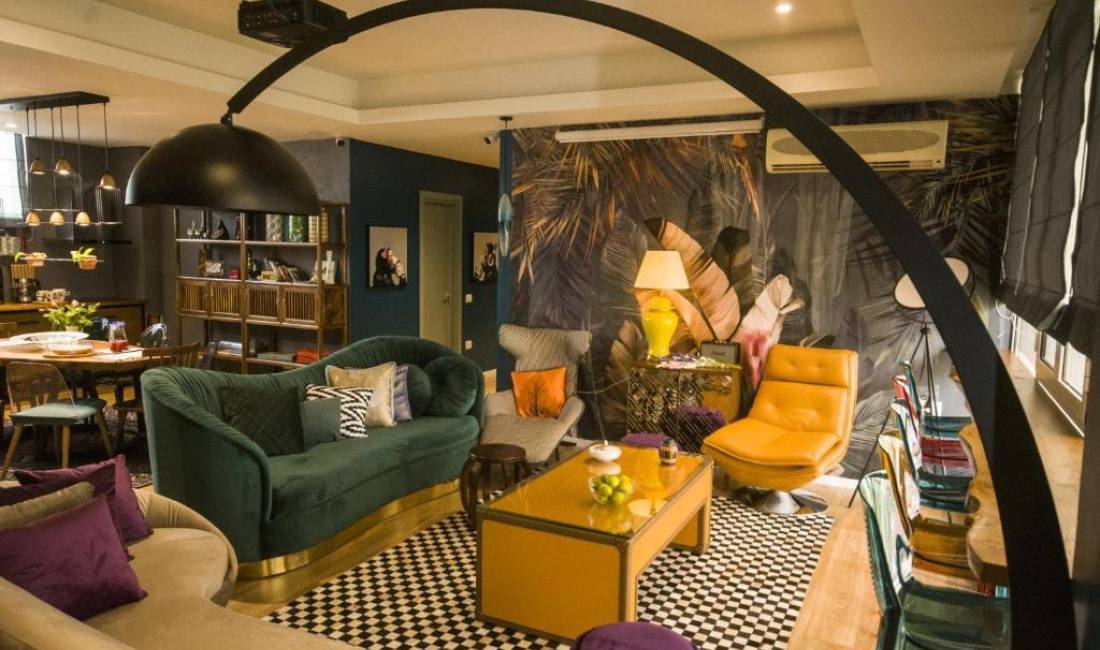 Offerte di lavoro a Tirana, Profession Recepsionist/e  , , Pagamento Trattabile.