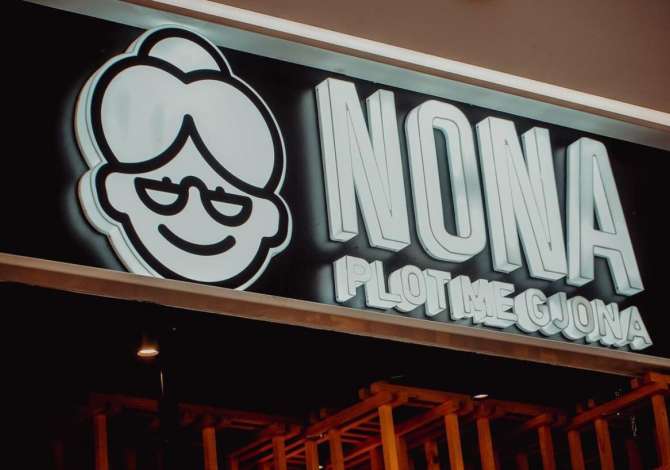 Njoftime Pune per Ndihmes kuzhinier/e, Kamarier/e ne Tirane