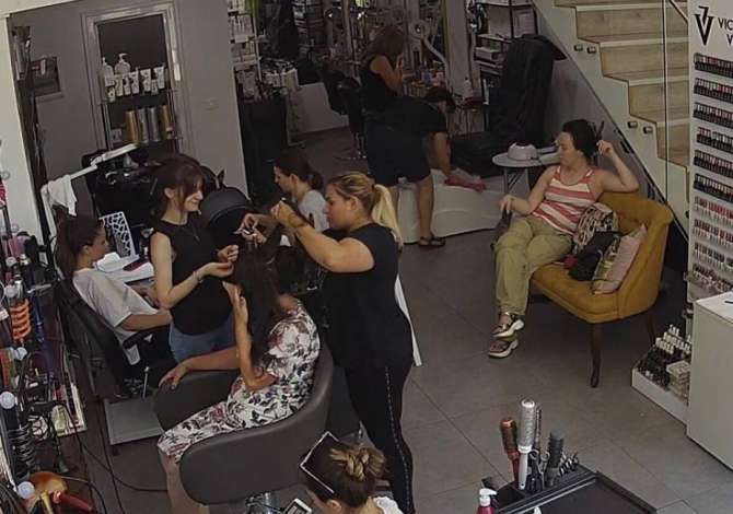 Offerte di lavoro a Tirana, Profession Estetiste per thonjte , , Pagamento Trattabile.