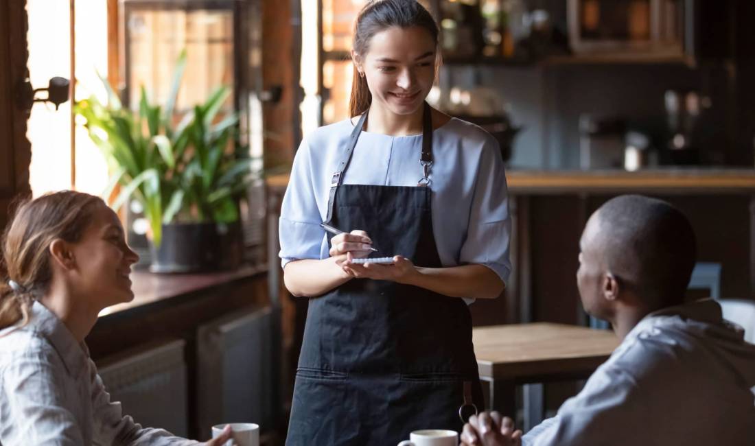 Offerte di lavoro a Valona, Profession kamarier/e , , Pagamento Trattabile.