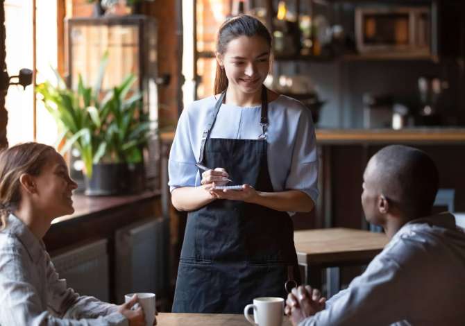 Offerte di lavoro per kamarier/e a Valona