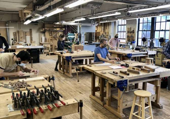 Njoftime Pune per Ndihmes mobilier ne Tirane