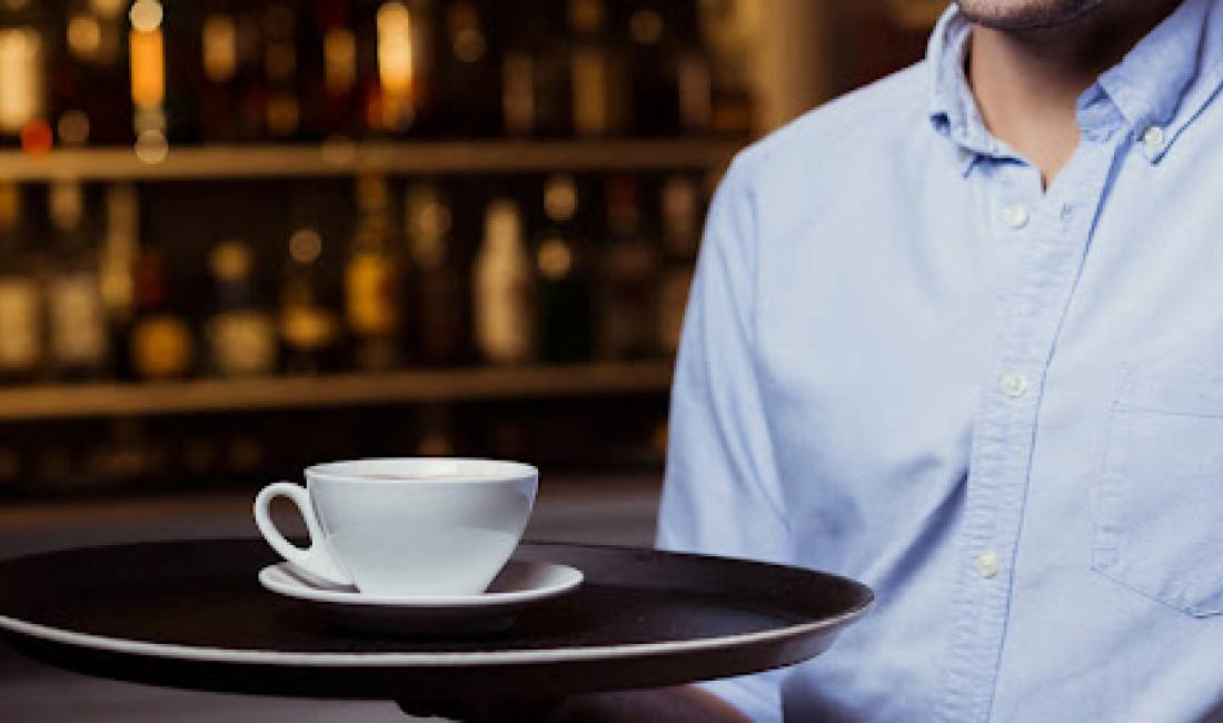 Offerte di lavoro a Tirana, Profession Banakier/e, Edukatore  Sanitare  , , Pagamento Trattabile.