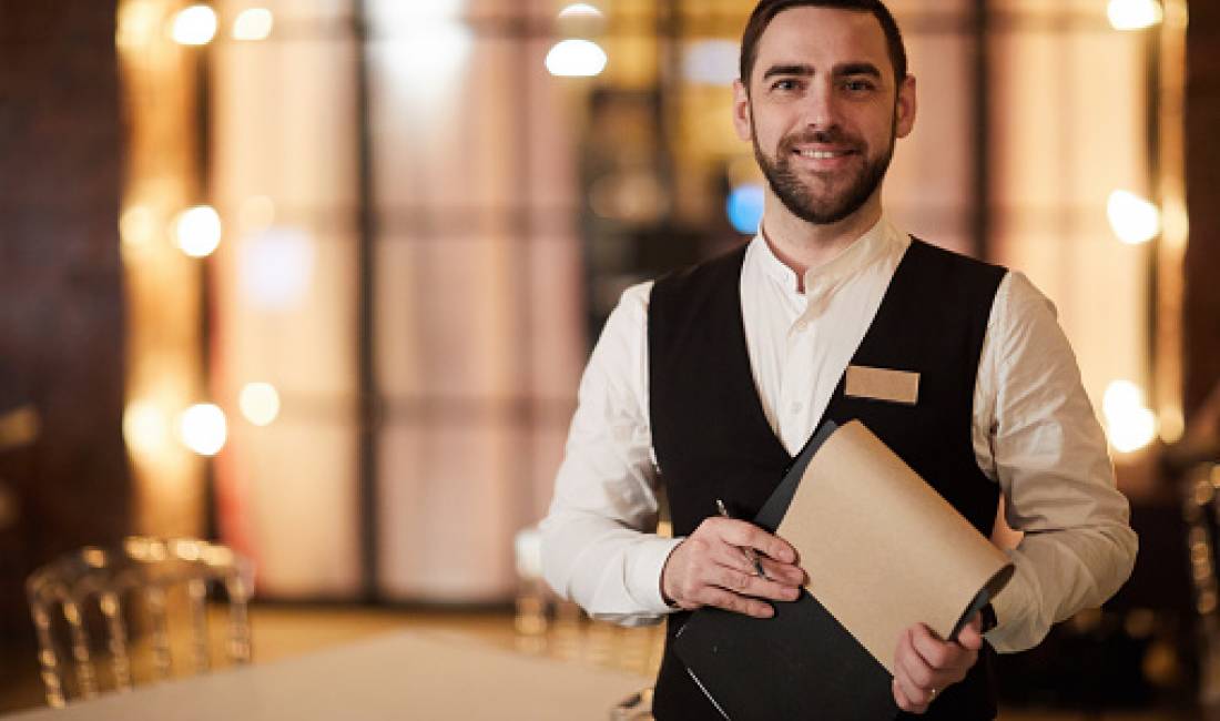 Offerte di lavoro a Tirana, Profession Kamarier, Ndihmes kamarier , , Pagamento Trattabile.