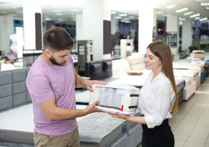 Njoftime Pune per shitese ne showroom ne Tirane