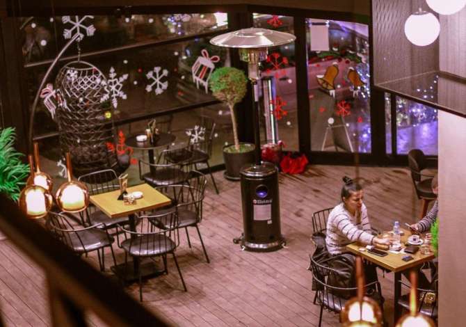 Offerte di lavoro a Tirana, Profession kamarier/e , banakier/e , , Pagamento Trattabile.