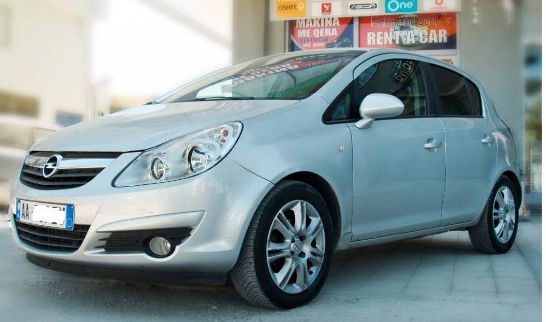 Jepet makina me qera tip Fiat duke filluar nga 33 euro dita