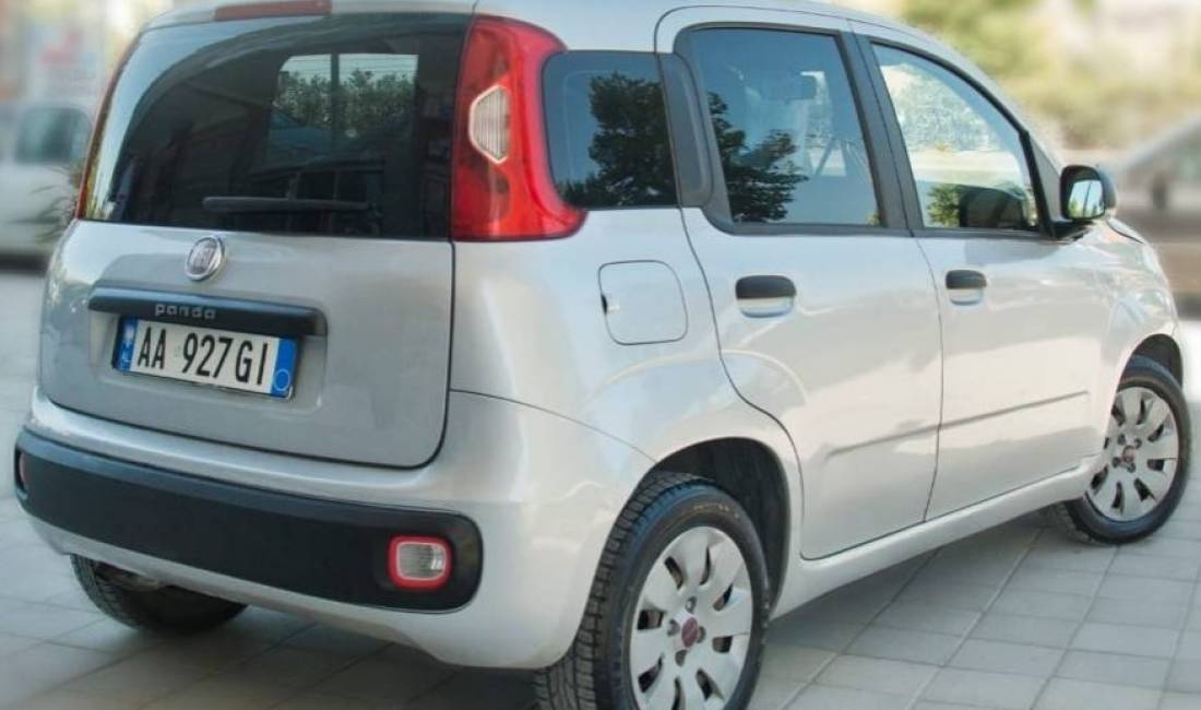 Jepet makina me qera tip Fiat duke filluar nga 33 euro dita
