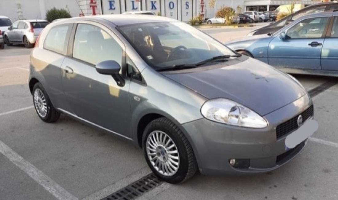 Jepet me qera  makina Fiat Punto  
