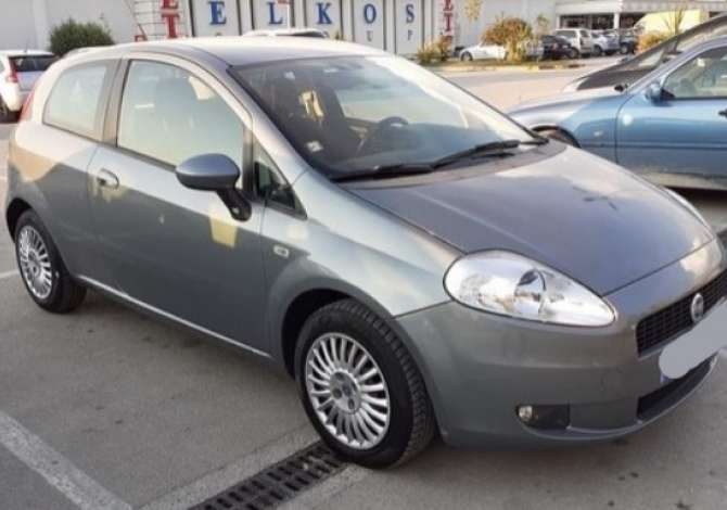 Noleggio Auto a Fier - 33 Euro