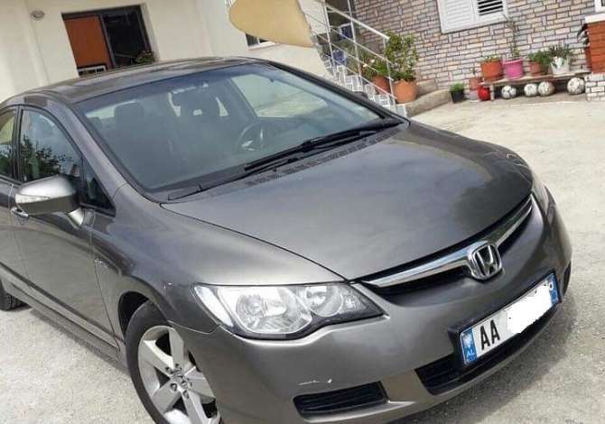  Jepet me qera Honda Yazz  