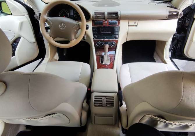 Auto in Vendita a Tirana - 5,500 Euro