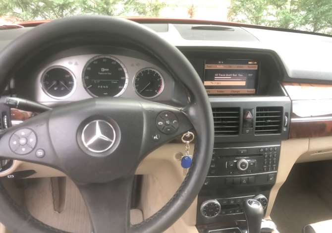 Auto in Vendita a Tirana, Mercedes-Benz, 2010 gasoline-gas,Kambio Automatik Pagamento 11,000  Euro.