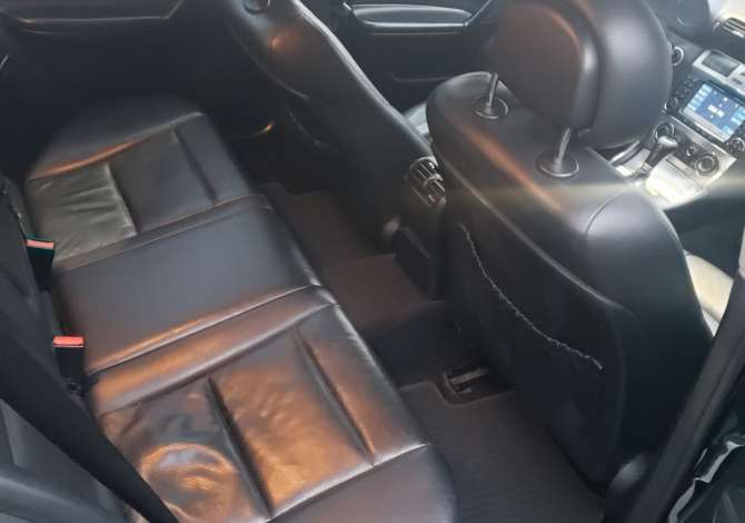 Auto in Vendita a Tirana, Mercedes-Benz, 2004 Diesel,Kambio Automatik Pagamento 4,000  Euro.