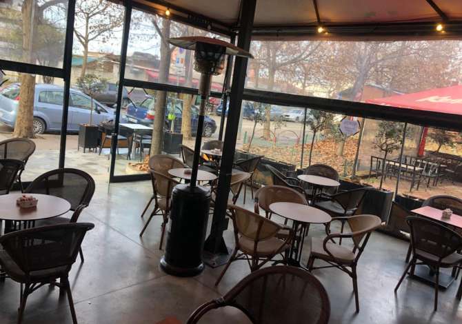 Shitet biznesi ne Rrugen 5 Maj 