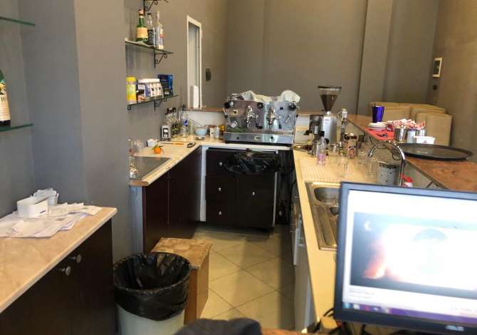 Shitet biznesi ne Rrugen 5 Maj 