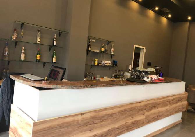 Shitet biznesi ne Rrugen 5 Maj 