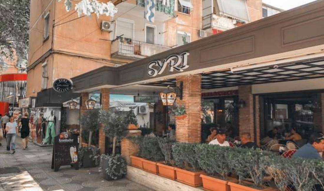 Offerte di lavoro a Tirana, Profession Kamarier , , Pagamento Trattabile.