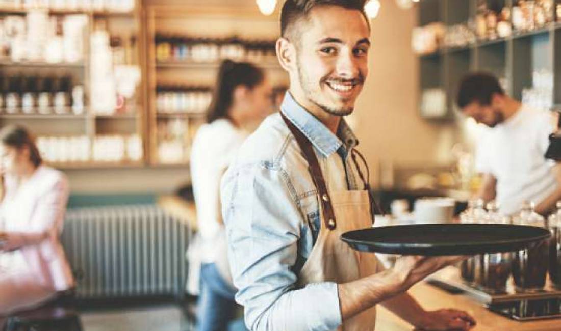 Offerte di lavoro a Tirana, Profession Kamarier ,Banakier/e , , Pagamento Trattabile.