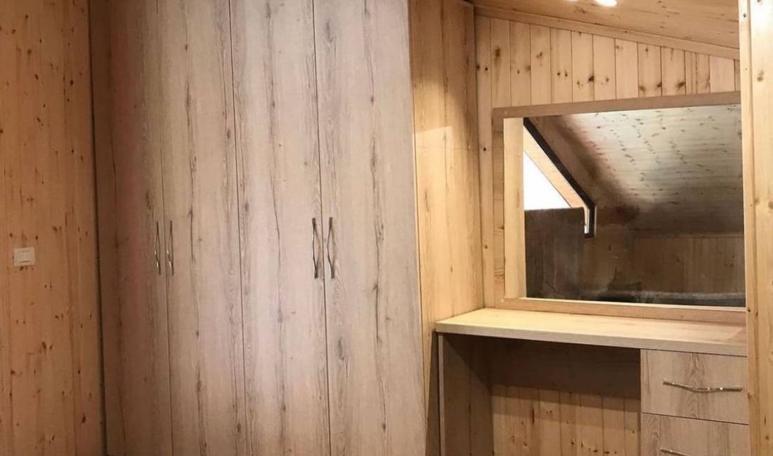 Shoqeri ndertimi ofron sherbim te kualifikuar per hedhje Solete, Themelesh, Ndertim Muri, Suva, Forcim Kollonash etj.