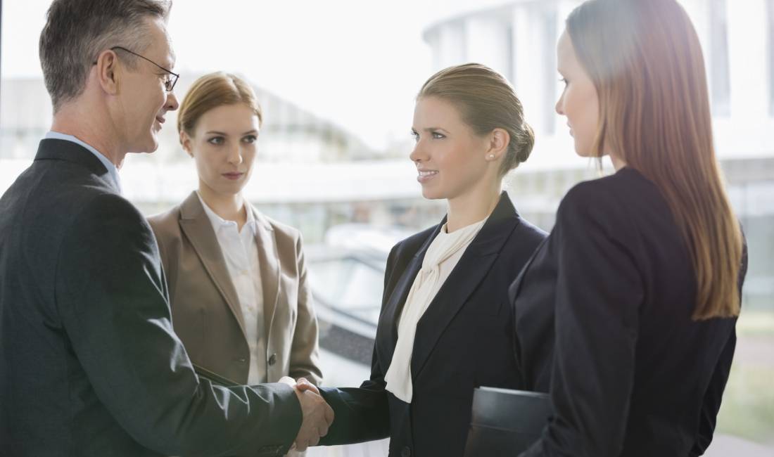 Offerte di lavoro a Tirana, Profession Specialist/e Shitjesh me pakice per aksesore industriale , , Pagamento Trattabile.