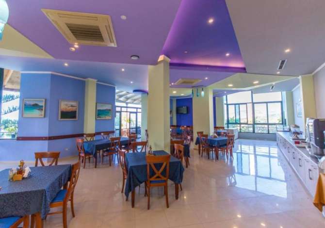 Offerte di lavoro a Santa Quaranta, Profession Kuzhunier, Ndihmes kuzhunier, Kamarier, Ndihmes kamarier, Picajol, Roje, Banakier/e, Mirembajtes , , Pagamento Trattabile.