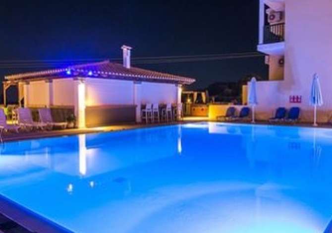 Sherbime Udhetimi dhe Transporti ne Tirane - 0 Leke