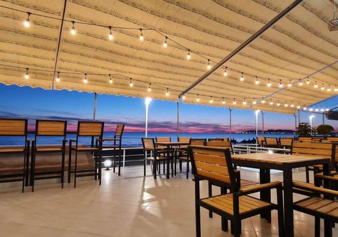 Offerte di lavoro a Durazzo, Profession Picajol, Kamarier  , Con esperienza, Pagamento Trattabile.