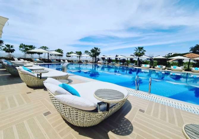 Offerte di lavoro a Durazzo, Profession Kuzhinier   -Ndihmes kuzhine  -Kamarier/e bari dhe restoranti  -Banakier/e  , Con esperienza, Pagamento Trattabile.