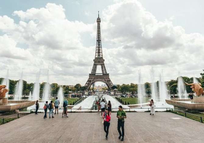 Sherbime Udhetimi dhe Transporti ne Tirane - 0 Leke